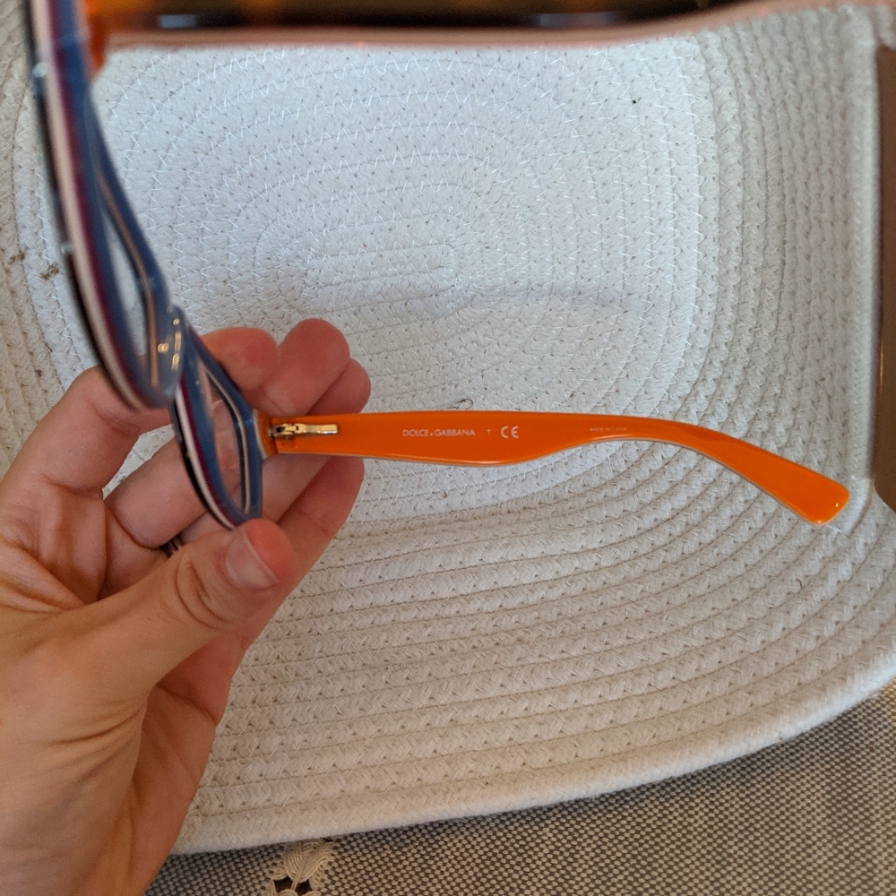 Dolce gabbana glasses - Picture 3 of 4